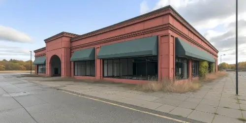 Blog wide abandoned retail building