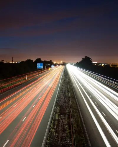 Blog Tall High speed road (400 x 500 px)