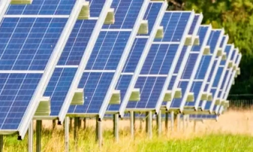The Environmental Impact of Solar Farm Security Thumbnail Wide (1)