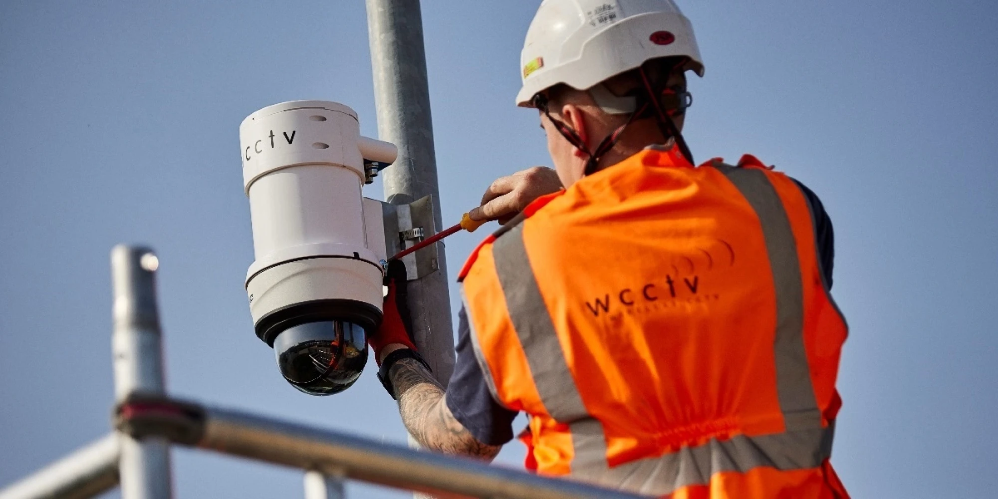 WCCTV Engineer Attaching a Redeployable CCTV Camera to a Pole
