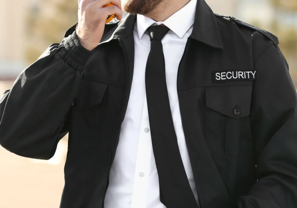 Security Guard vs CCTV Tower fopr Solar Farm Security